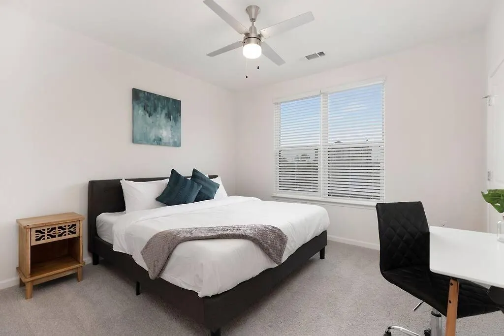 Modern Stylish Concord Condo